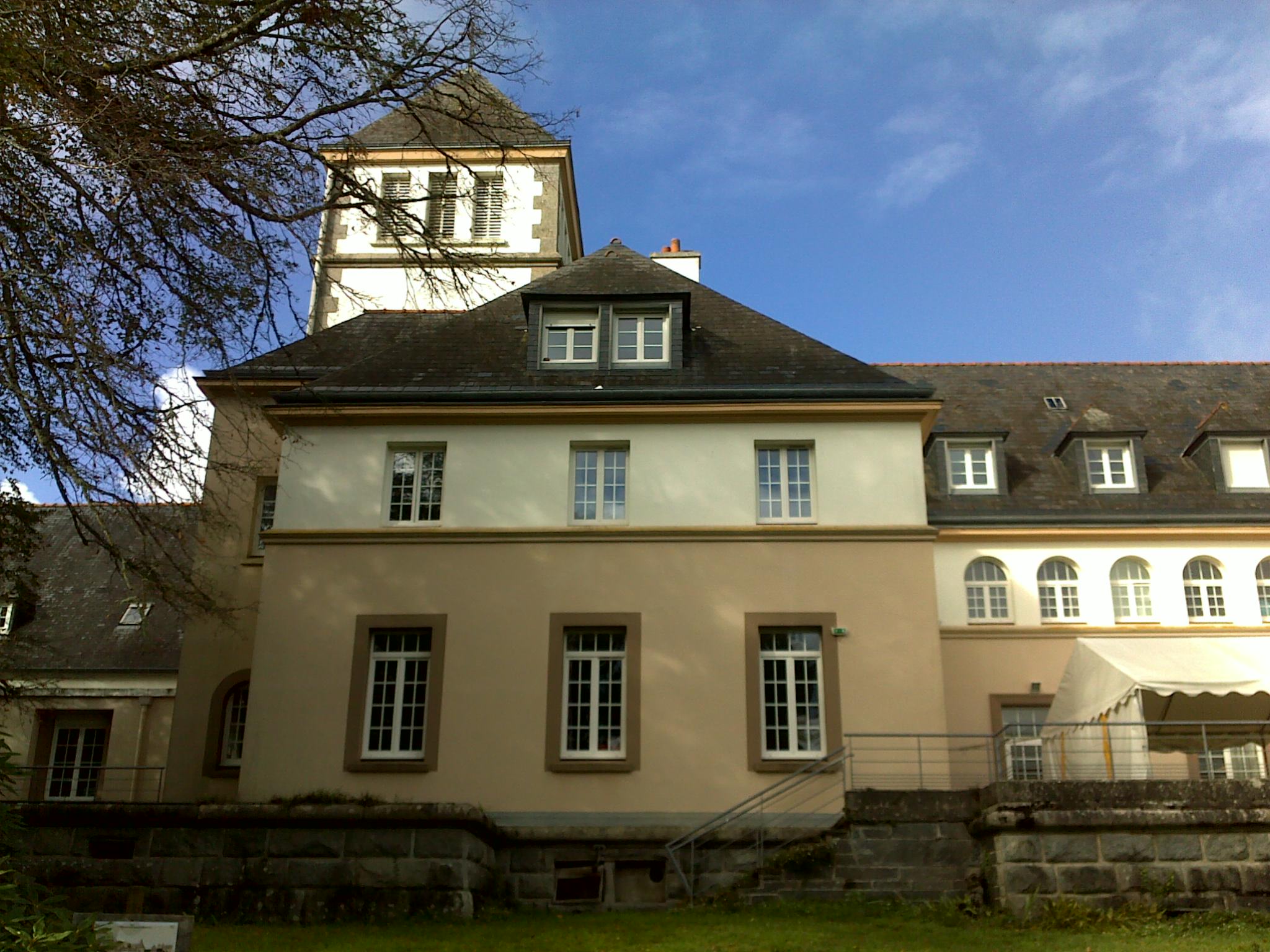 Vue extérieure du bâtiment